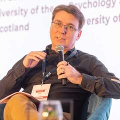 Stuart Derbyshire's profile picture