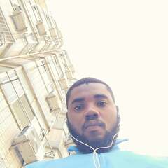 Courage  Dzah's profile picture