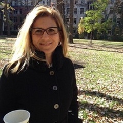 Hale Turhangil Erenler's profile picture