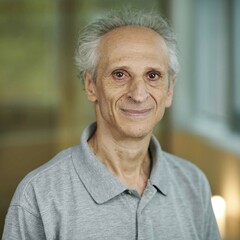 Uri Lipowezky's profile picture
