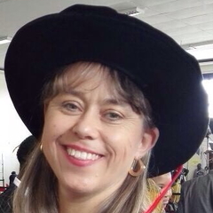 Debbie Jewitt's profile picture