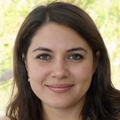 Lena Oan's profile picture