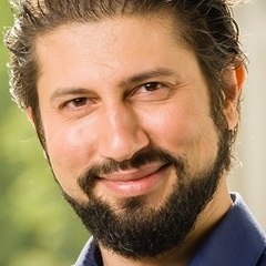 Javad Ghofrani's profile picture