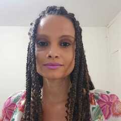 KARINA MEIRA's profile picture