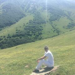 SIAVASH HOSSEINPOUR CHERMAHINI's profile picture