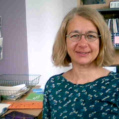 Sarah Kendal's profile picture