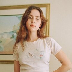 Clairo Merch's profile picture