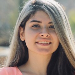 Pegah Azizi's profile picture