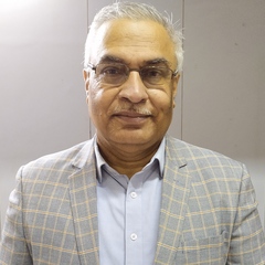 Om Thakur's profile picture