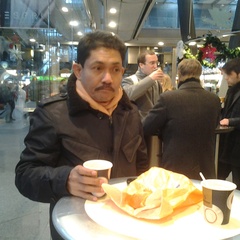 Yanuar Hamzah's profile picture