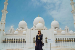 Abu Dhabi: Excursão a pé guiada na Grande Mesquita Sheikh Zayed