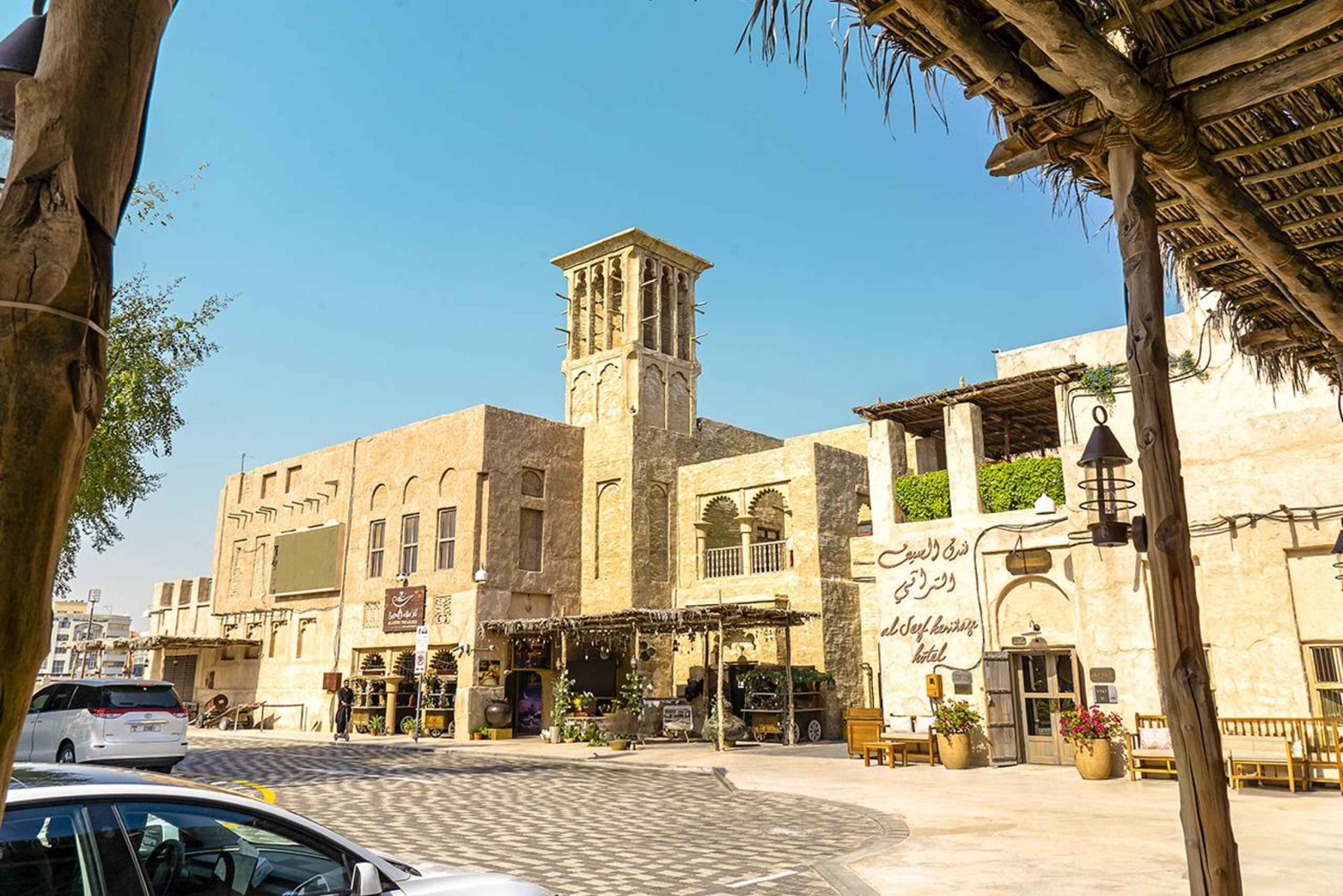 Dubai e Abu Dhabi: tour di 2 giorni con safari nel deserto