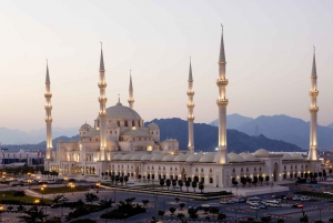Dubai: Sheikh Zayed Mosque, Fujairah and Khorfakkan Tour