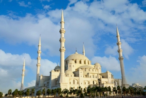 Dubai: Sheikh Zayed Mosque, Fujairah and Khorfakkan Tour