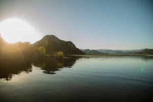 Virpazar : Aventure historique et naturelle en bateau sur le lac Skadar