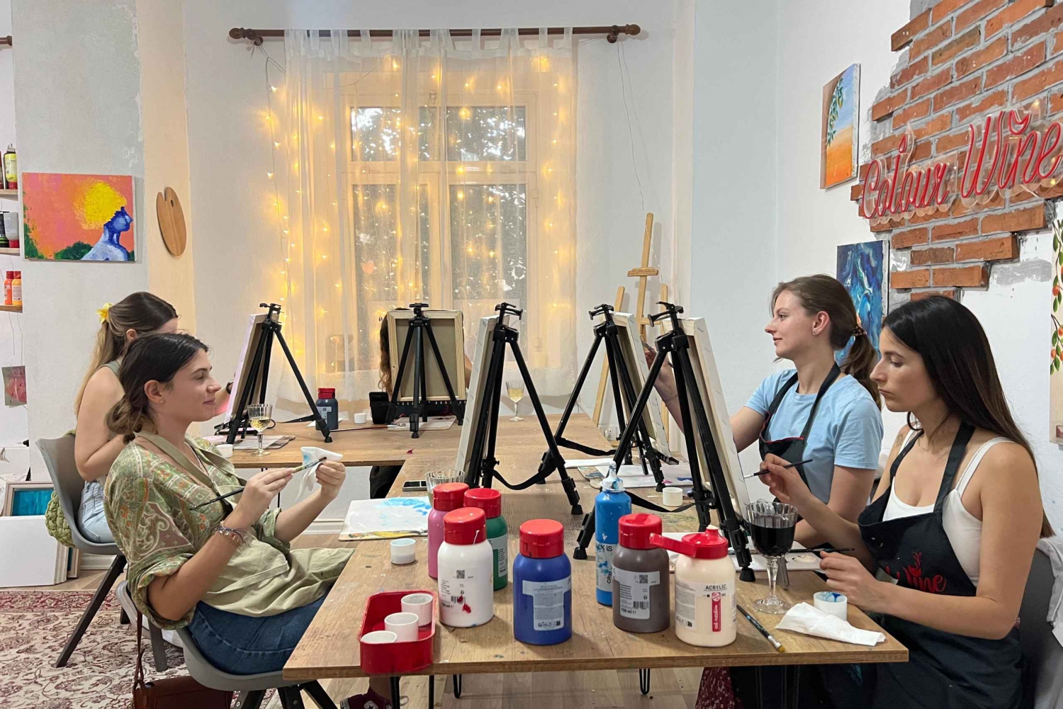 Arte e vino a Tirana - Crea il tuo souvenir con noi