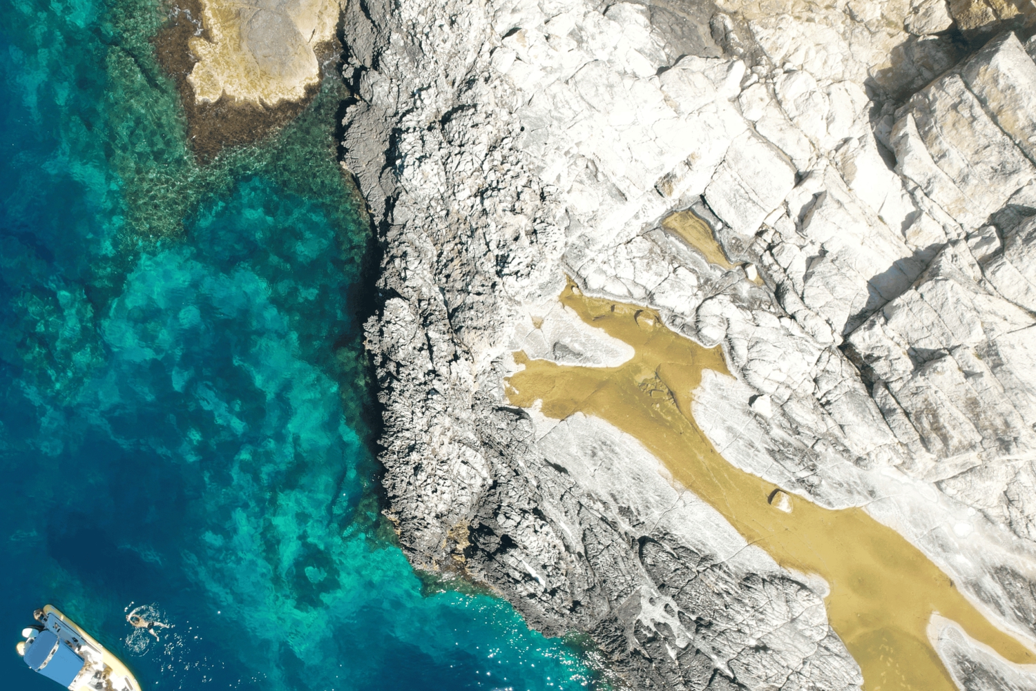 Båttur til Krorëz og Kakome