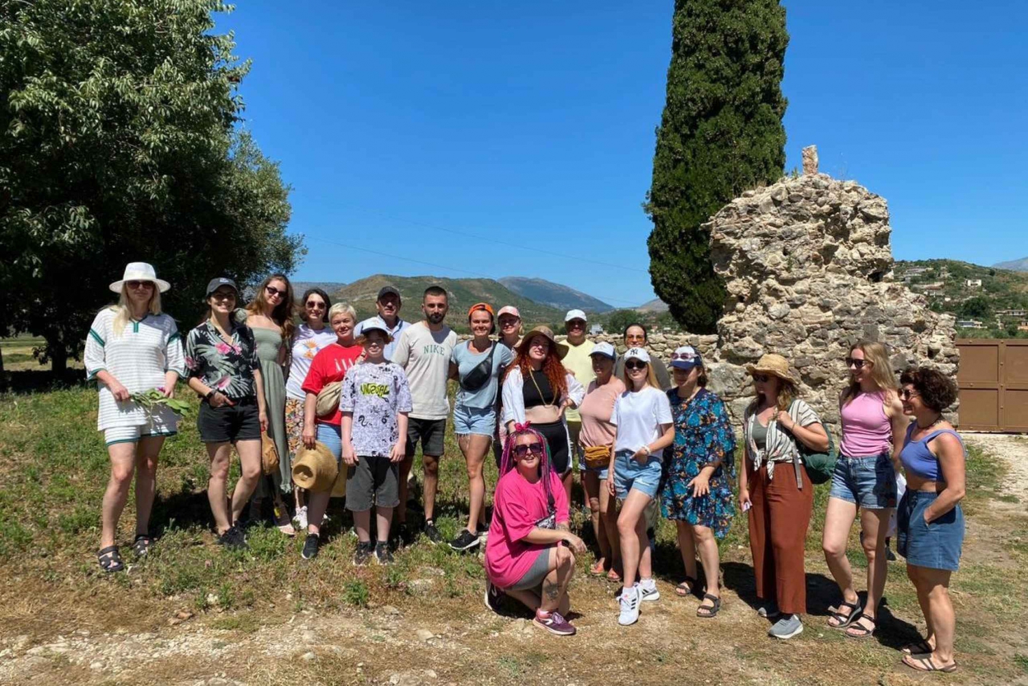 Täglicher Ausflug: Blaues Auge, Kloster, Gjirokaster und Burg Lekursi