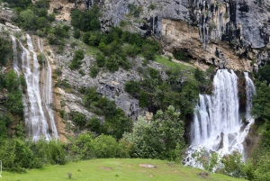 Дуррес/Тирана: каньон Холта, водопад Сотира и озеро Баня