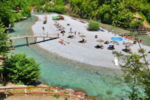 Från Shkodra Center: Shala-flodkryssning – buss- och båttur