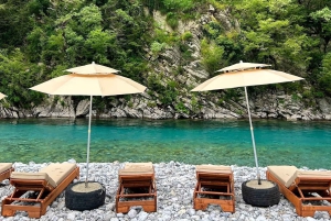 Från Shkodra Center: Shala-flodkryssning – buss- och båttur