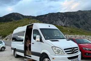 Wycieczka prywatna do Blue Eye, Sarandy i Ksamila z rejsem wycieczkowym