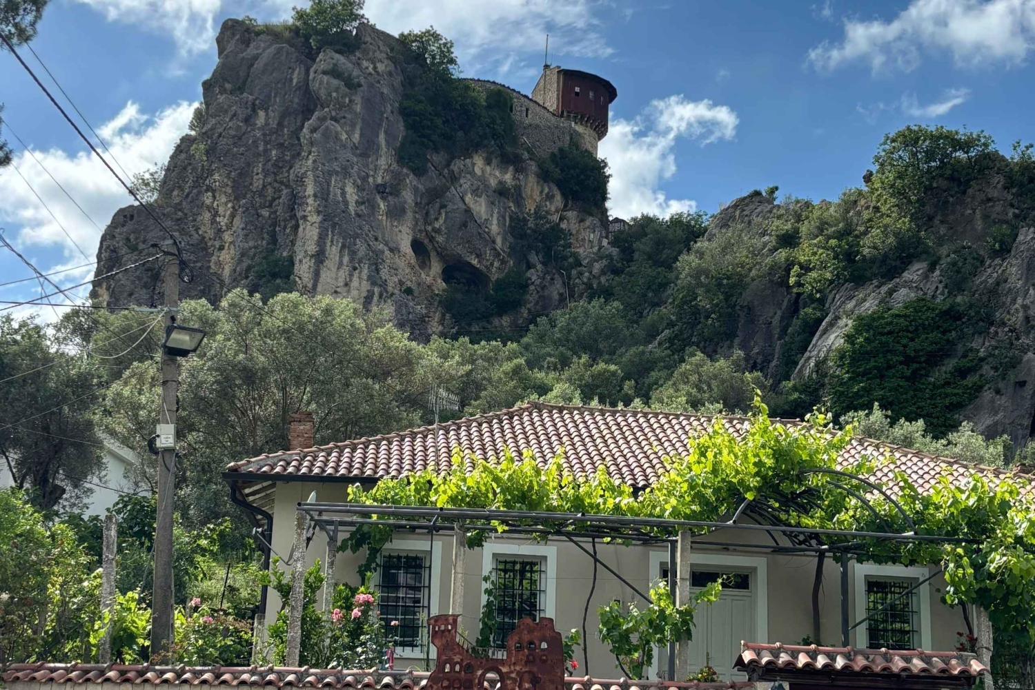 Desde Tirana: Castillo de Petrela y la tirolina más grande de los Balcanes