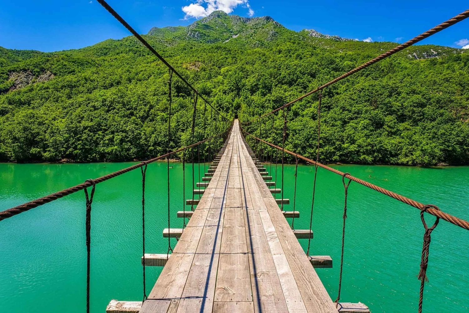 De Tirana: Lago Ulza e Lagoa Patok - Viagem de 1 dia