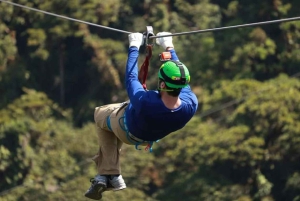 ティラナ発：ホワイトドリンの滝、ジップライン、洞窟ツアーをご案内いたします