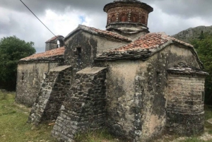 Gjirokastër: viaggio in fuoristrada a Butrinto e alla sorgente Blue Eye