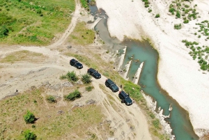 Gjirokaster: excursión todoterreno con paseo a caballo