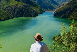 Jezioro Koman: rejs wycieczkowy po rzece Shala