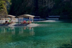 Jezioro Koman: rejs wycieczkowy po rzece Shala