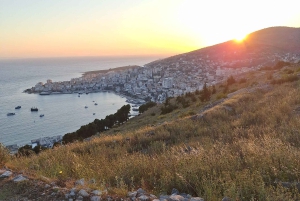 Saranda: comunismo, vistas panorámicas, monasterio y mezquita