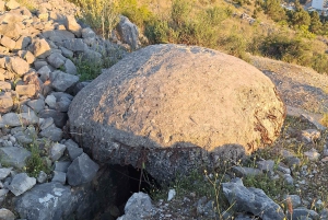 Saranda: comunismo, vistas panorámicas, monasterio y mezquita