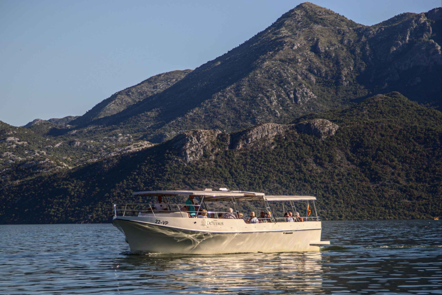 Bootsfahrt auf dem Skadar-See