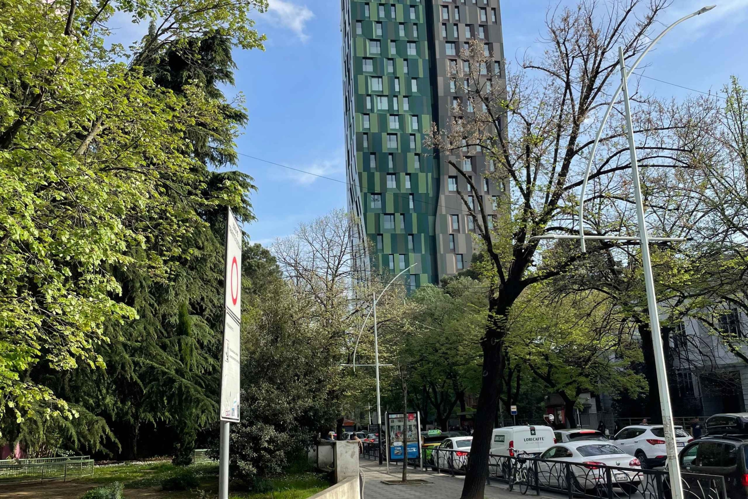 Tirana: wycieczka piesza po mieście z lokalnym przewodnikiem