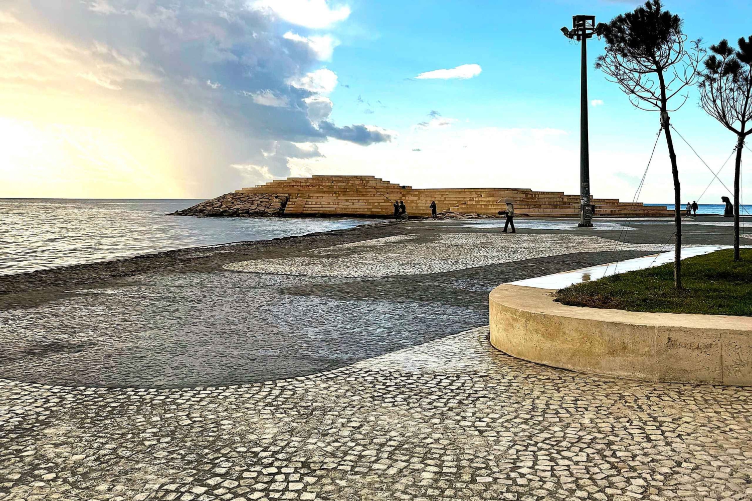 Тирана: экскурсия по пляжу и культурным достопримечательностям Дурреса с гидом