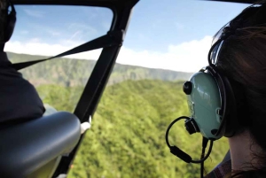 Tirana Helicopter: Vuela y toca el cielo.