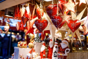 Tirana: Magisk jule-byvandring med en drink