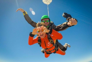 Algarve: Tandemskydiving fra 10 000 til 15 000 fot