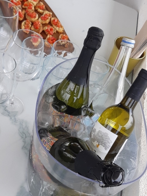 VeA Vinho e Arte - Sip & Paint Experiences