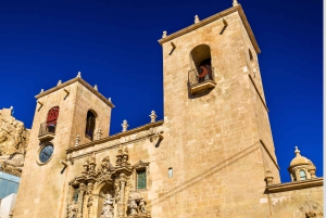 Tour a pie por Alicante: monumentos y vida local