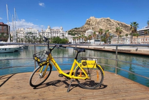 Alicante: Stadsvandring och strandcykeltur