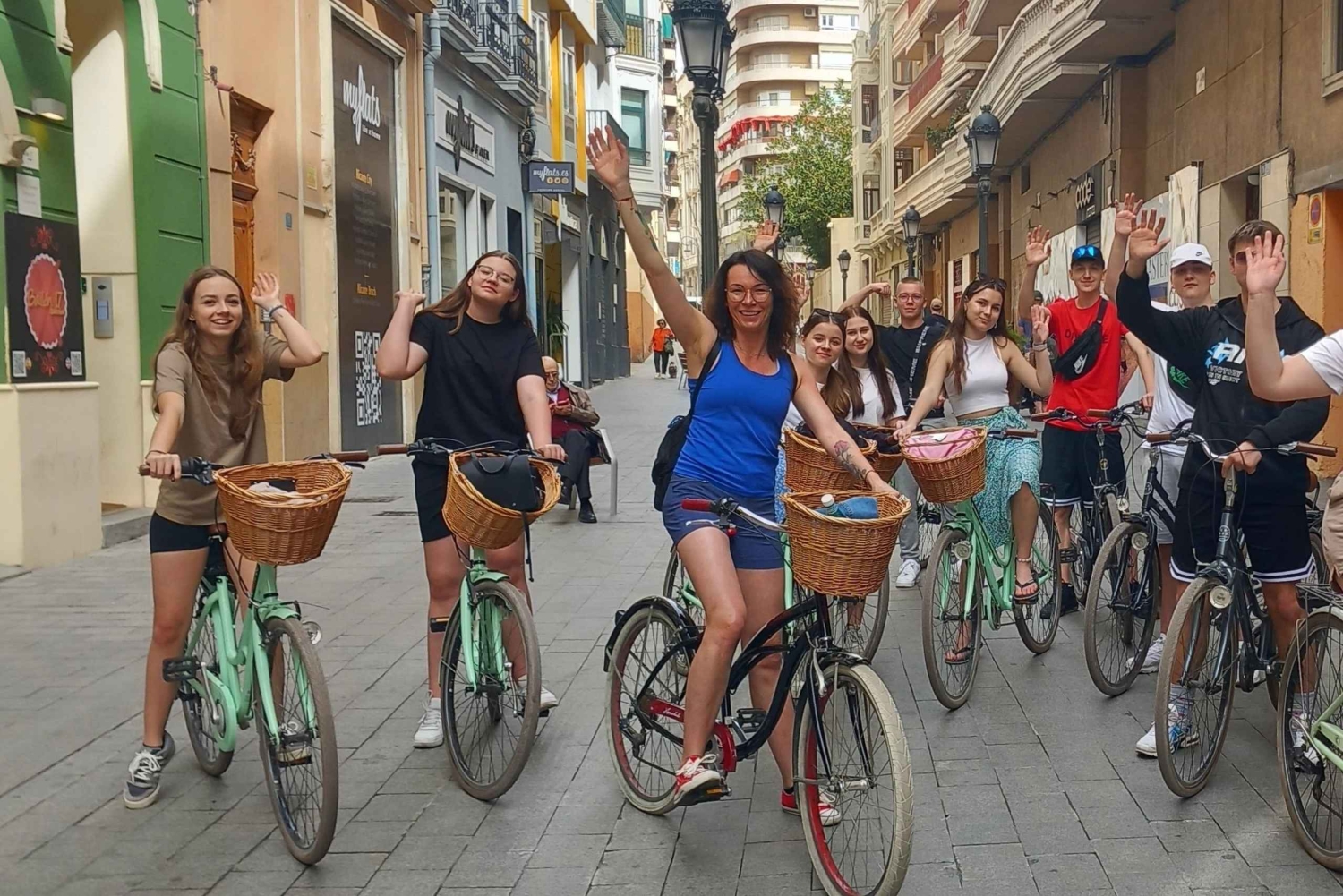 Alicante City Bike Tour. Nur für kleine Gruppen