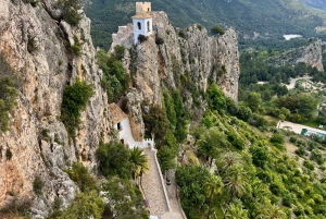 Alicante: Guadalestin linna ja suklaatehdas