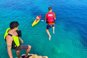 ハベア：カラ タンゴとサン アントニオ自然保護区のカヤック ツアー