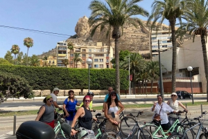 San Juan Beach, Cabo Huertas: Fahrradtour & Schnorcheln mit Getränk