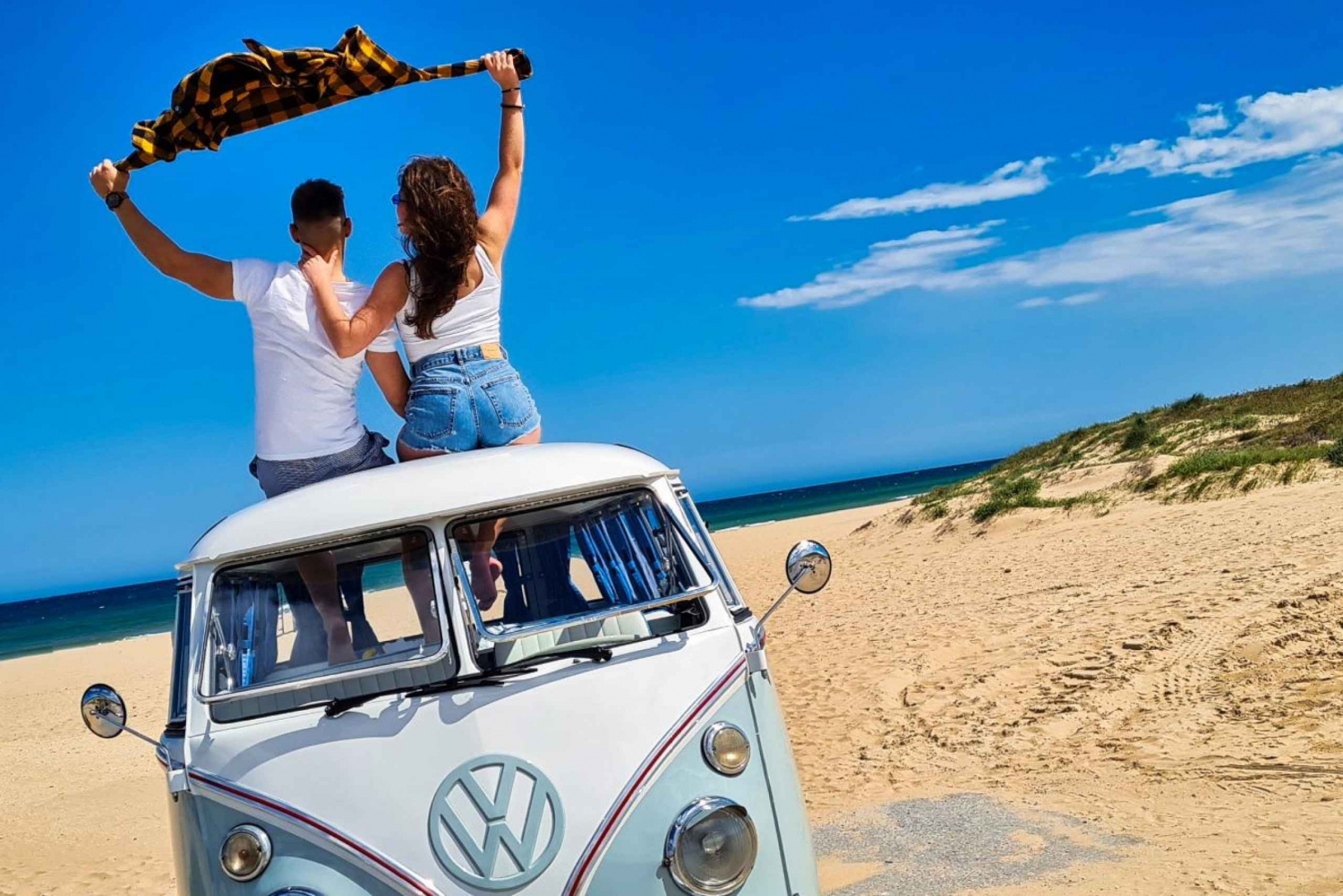 Vintage Tour durch Alicante in echten Kombi T1 Vans