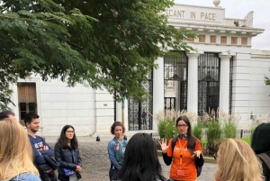 Buenos Aires: La Recoletan hautausmaa Opastettu kierros englanniksi: La Recoleta Cemetery Guided Tour in English